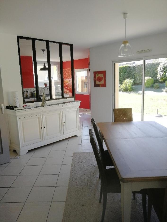 Chambres D'Hotes Chez Nanou La Puyfolaise - 1 Ou 2 Chambres Saint-Laurent-sur-Sèvre Dış mekan fotoğraf