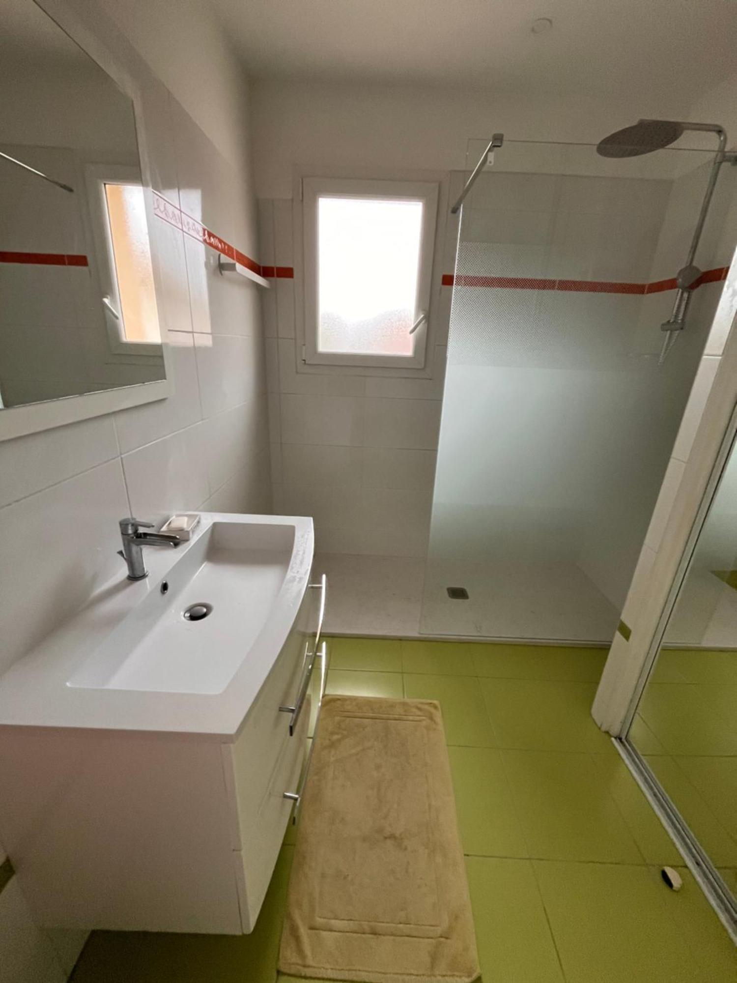 Chambres D'Hotes Chez Nanou La Puyfolaise - 1 Ou 2 Chambres Saint-Laurent-sur-Sèvre Dış mekan fotoğraf